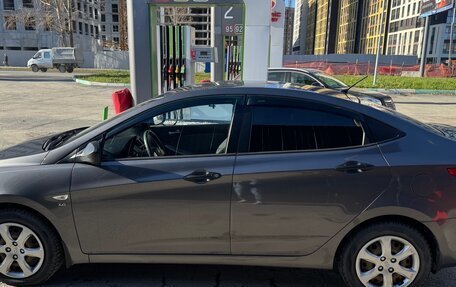 Hyundai Solaris II рестайлинг, 2013 год, 949 000 рублей, 11 фотография