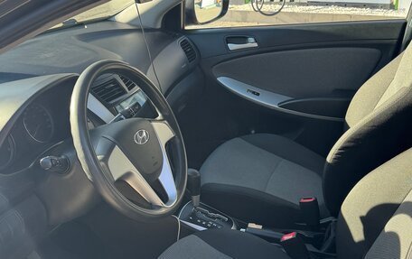 Hyundai Solaris II рестайлинг, 2013 год, 949 000 рублей, 15 фотография