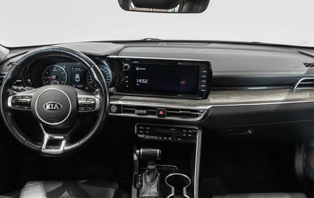 KIA K5, 2021 год, 2 276 600 рублей, 6 фотография