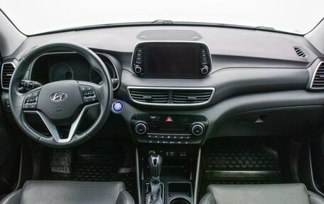 Hyundai Tucson III, 2020 год, 2 340 000 рублей, 16 фотография