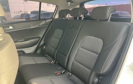 KIA Sportage IV рестайлинг, 2020 год, 2 479 000 рублей, 9 фотография