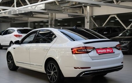 Skoda Octavia, 2020 год, 1 990 000 рублей, 5 фотография