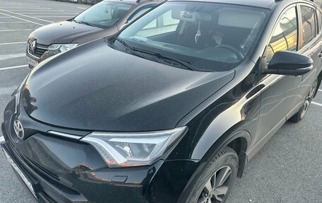 Toyota RAV4, 2018 год, 2 750 000 рублей, 1 фотография