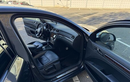 Skoda Superb III рестайлинг, 2013 год, 1 350 000 рублей, 13 фотография