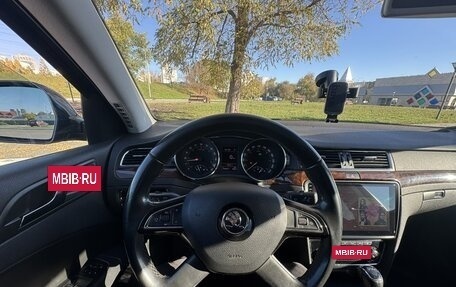 Skoda Superb III рестайлинг, 2013 год, 1 350 000 рублей, 12 фотография