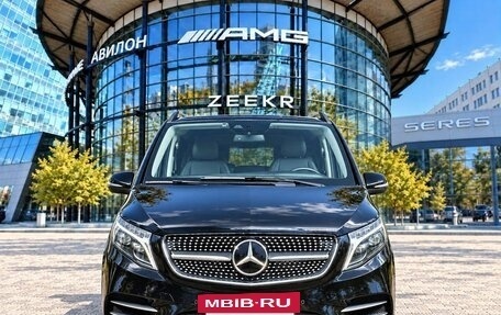Mercedes-Benz V-Класс, 2023 год, 8 855 000 рублей, 3 фотография