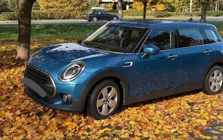 MINI Clubman, 2022 год, 2 650 000 рублей, 2 фотография