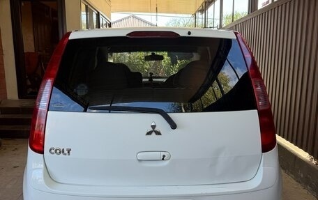Mitsubishi Colt VI рестайлинг, 2003 год, 220 000 рублей, 4 фотография
