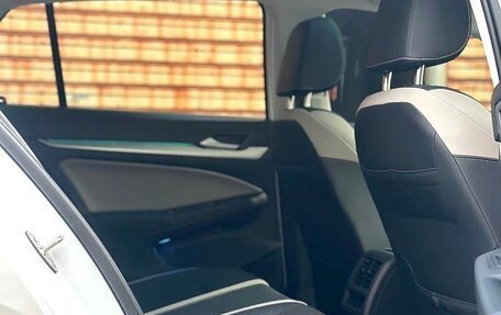 Volkswagen Golf VIII, 2023 год, 1 830 000 рублей, 12 фотография
