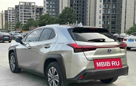 Lexus UX I, 2022 год, 2 780 000 рублей, 7 фотография