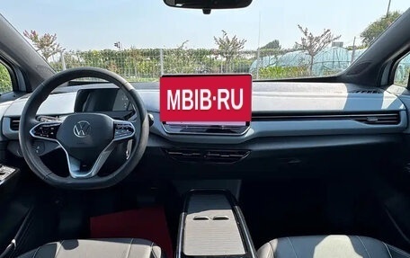 Volkswagen ID.4, 2024 год, 3 670 000 рублей, 15 фотография