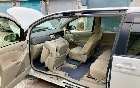 Toyota ISis I, 2015 год, 1 390 000 рублей, 13 фотография