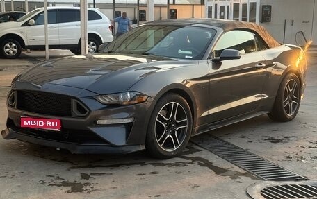 Ford Mustang VI рестайлинг, 2017 год, 2 400 000 рублей, 1 фотография