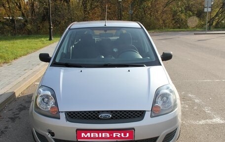 Ford Fiesta, 2006 год, 400 000 рублей, 1 фотография