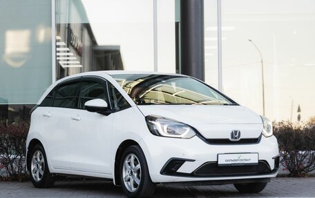 Honda Fit, 2020 год, 1 350 000 рублей, 5 фотография