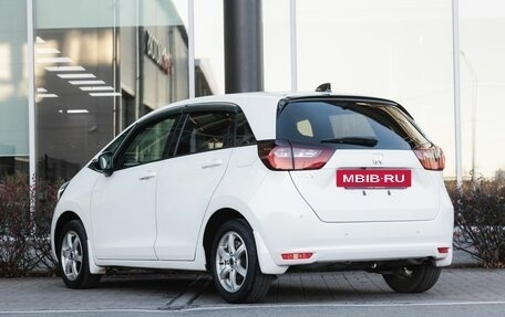 Honda Fit, 2020 год, 1 350 000 рублей, 6 фотография
