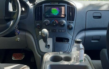 Hyundai Grand Starex Grand Starex I рестайлинг 2, 2010 год, 1 400 000 рублей, 10 фотография