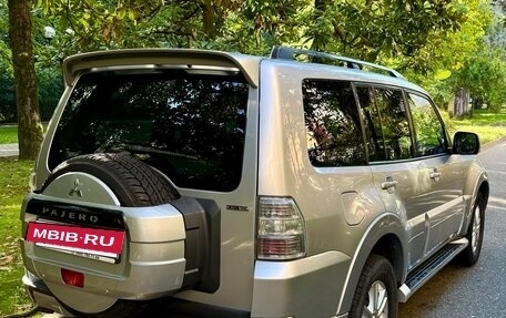 Mitsubishi Pajero IV рестайлинг 2, 2012 год, 2 450 000 рублей, 5 фотография