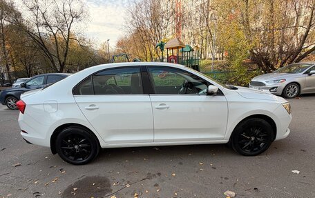 Skoda Rapid II, 2021 год, 2 000 000 рублей, 2 фотография