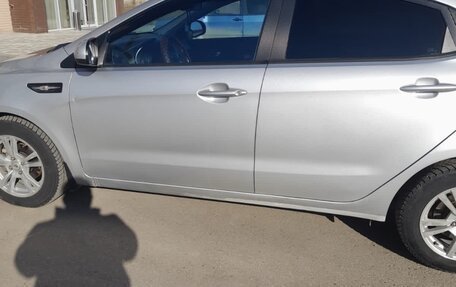 KIA Rio III рестайлинг, 2015 год, 750 000 рублей, 5 фотография