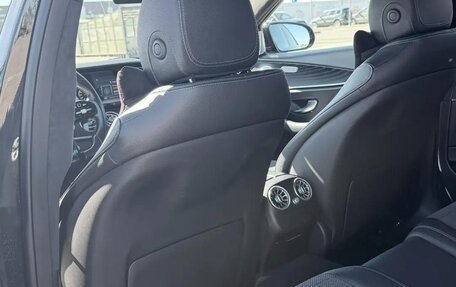 Mercedes-Benz E-Класс, 2019 год, 2 900 000 рублей, 4 фотография