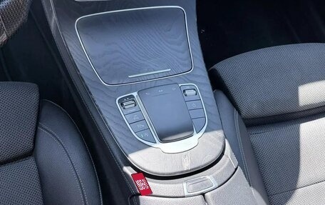 Mercedes-Benz E-Класс, 2019 год, 2 900 000 рублей, 13 фотография