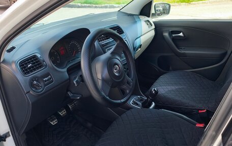 Volkswagen Polo VI (EU Market), 2014 год, 520 000 рублей, 3 фотография