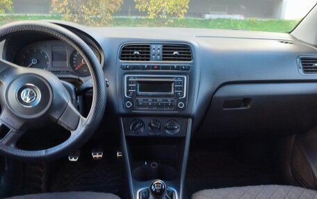 Volkswagen Polo VI (EU Market), 2014 год, 520 000 рублей, 10 фотография