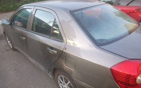 Geely MK I рестайлинг, 2011 год, 120 000 рублей, 2 фотография