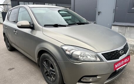 KIA cee'd I рестайлинг, 2011 год, 700 000 рублей, 6 фотография