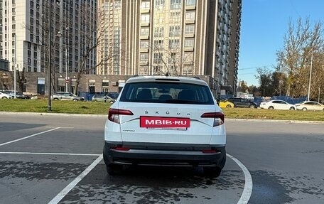 Skoda Karoq I, 2022 год, 1 920 000 рублей, 6 фотография