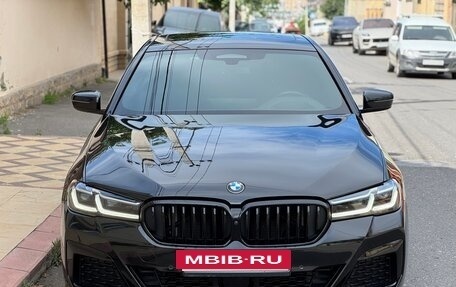 BMW 5 серия, 2022 год, 5 500 000 рублей, 2 фотография