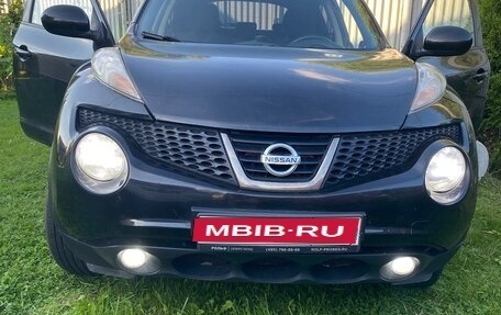 Nissan Juke II, 2012 год, 830 000 рублей, 1 фотография