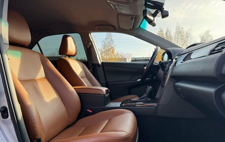 Toyota Camry, 2016 год, 2 399 000 рублей, 8 фотография