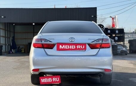 Toyota Camry, 2016 год, 2 399 000 рублей, 6 фотография