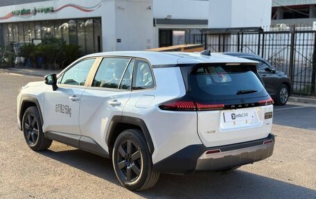 Toyota RAV4, 2026 год, 4 252 700 рублей, 7 фотография