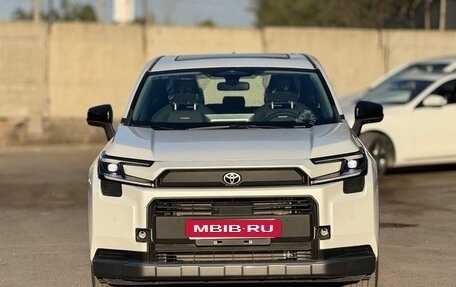 Toyota RAV4, 2026 год, 4 252 700 рублей, 2 фотография