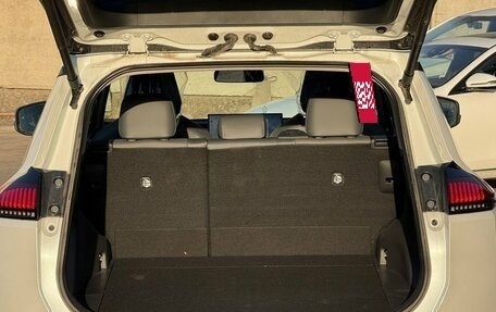 Toyota RAV4, 2026 год, 4 252 700 рублей, 25 фотография