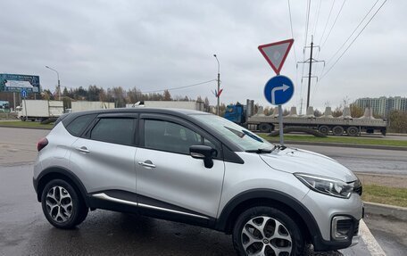 Renault Kaptur I рестайлинг, 2017 год, 1 990 000 рублей, 4 фотография