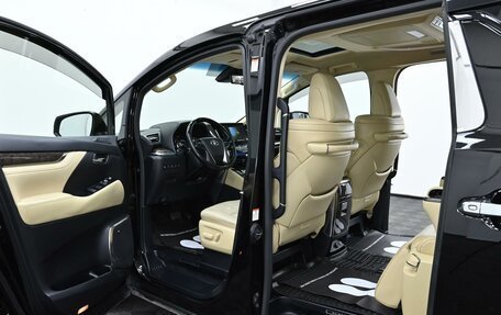 Toyota Alphard III, 2021 год, 3 999 000 рублей, 14 фотография