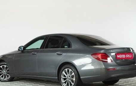 Mercedes-Benz E-Класс, 2018 год, 2 749 000 рублей, 5 фотография