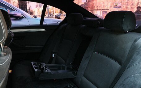 BMW 5 серия, 2014 год, 1 900 000 рублей, 10 фотография