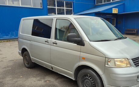 Volkswagen Transporter T5 рестайлинг, 2003 год, 680 000 рублей, 3 фотография