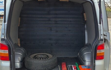 Volkswagen Transporter T5 рестайлинг, 2003 год, 680 000 рублей, 14 фотография