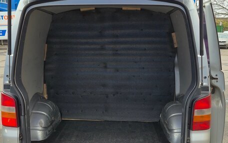 Volkswagen Transporter T5 рестайлинг, 2003 год, 680 000 рублей, 13 фотография