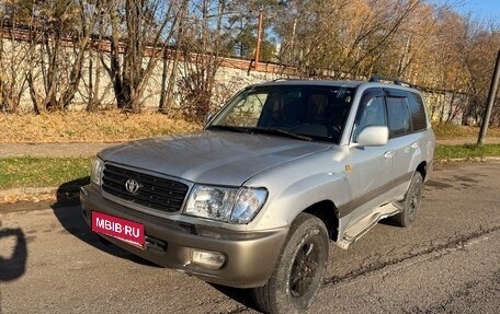 Toyota Land Cruiser 100 рестайлинг 2, 1999 год, 1 150 000 рублей, 4 фотография