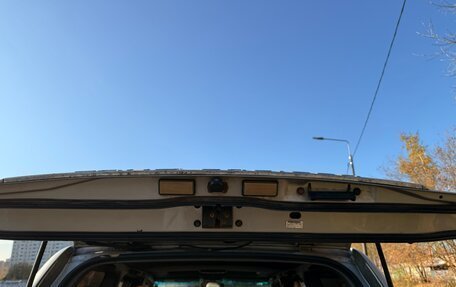 Toyota Land Cruiser 100 рестайлинг 2, 1999 год, 1 150 000 рублей, 17 фотография