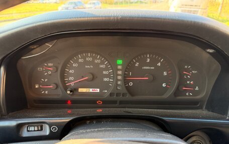 Toyota Land Cruiser 100 рестайлинг 2, 1999 год, 1 150 000 рублей, 25 фотография