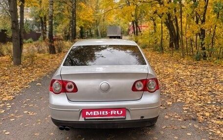 Volkswagen Passat B6, 2005 год, 330 000 рублей, 10 фотография