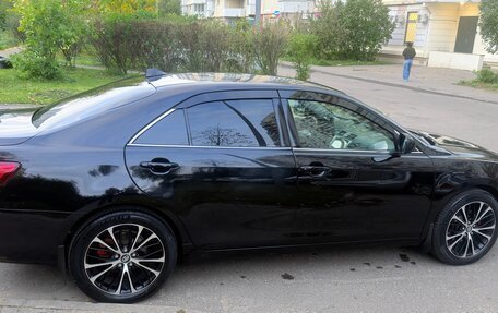Toyota Camry, 2008 год, 900 000 рублей, 11 фотография